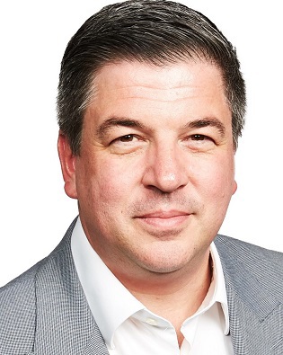 Simon Paris