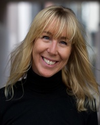 Dr Caroline Casey