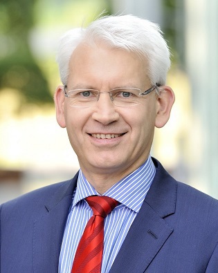 Michael Lewis