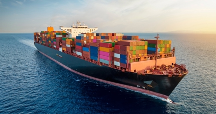 UK economy grows in April